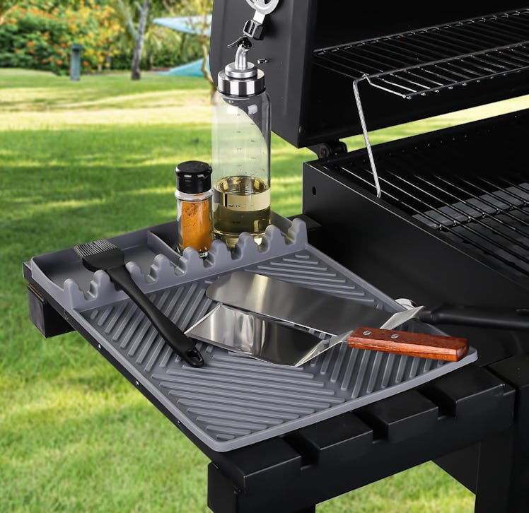 Find law Griddle Mat