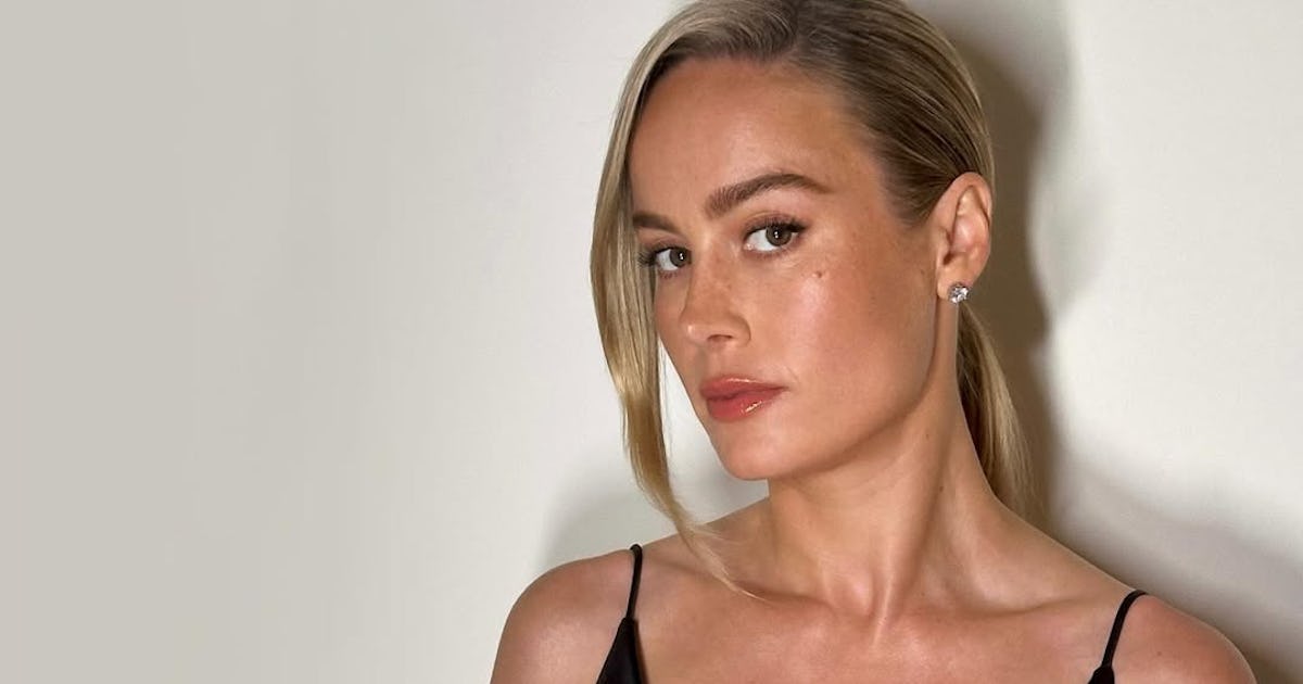 Brie Larson Just Dyed Her Pixie "Twiggy Blonde" & It's The Perfect Mod Hue