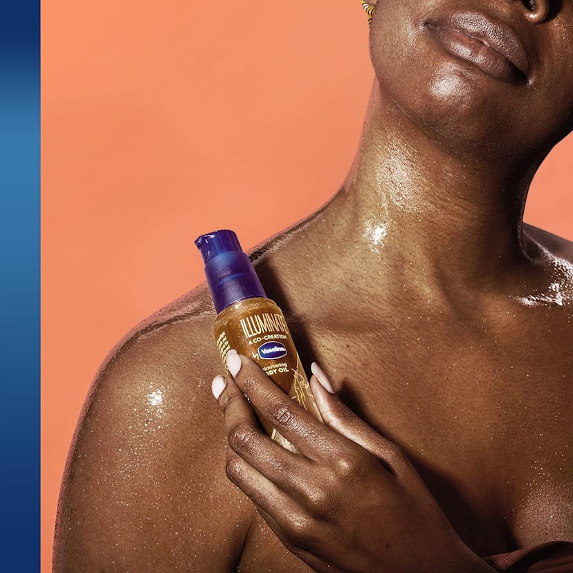 Vaseline Illuminate Me Shimmering Body Oil