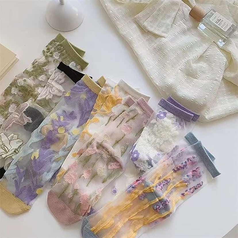 Ballballu Vintage Sheer Socks (7 Pairs)