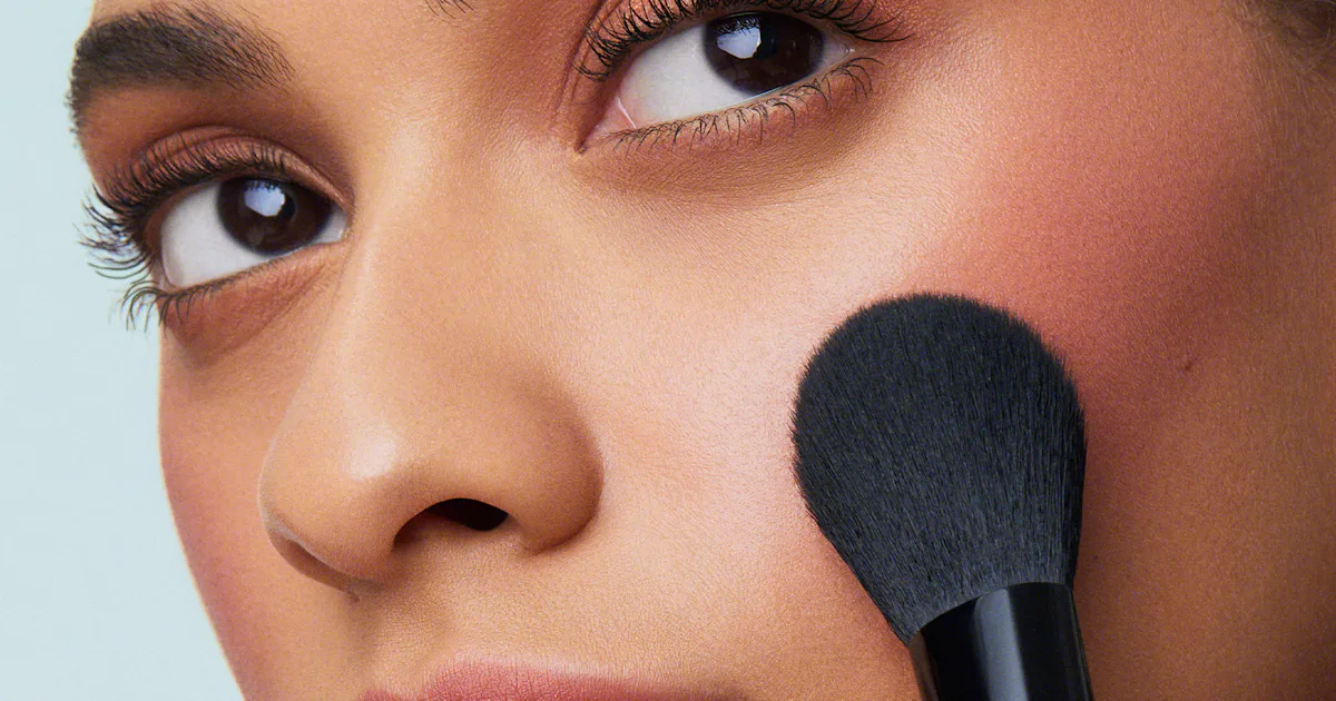 E.l.f. Cosmetics' Color E.l.f.nalysis Is A Free Color Analysis Tool