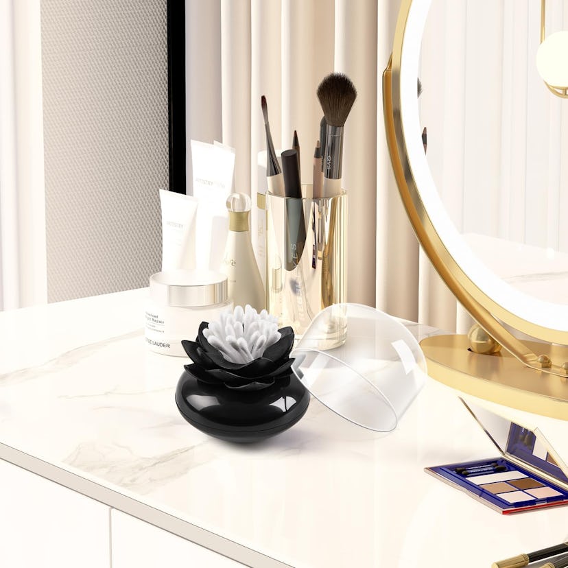 Bloss Lotus Cotton Swab Holder