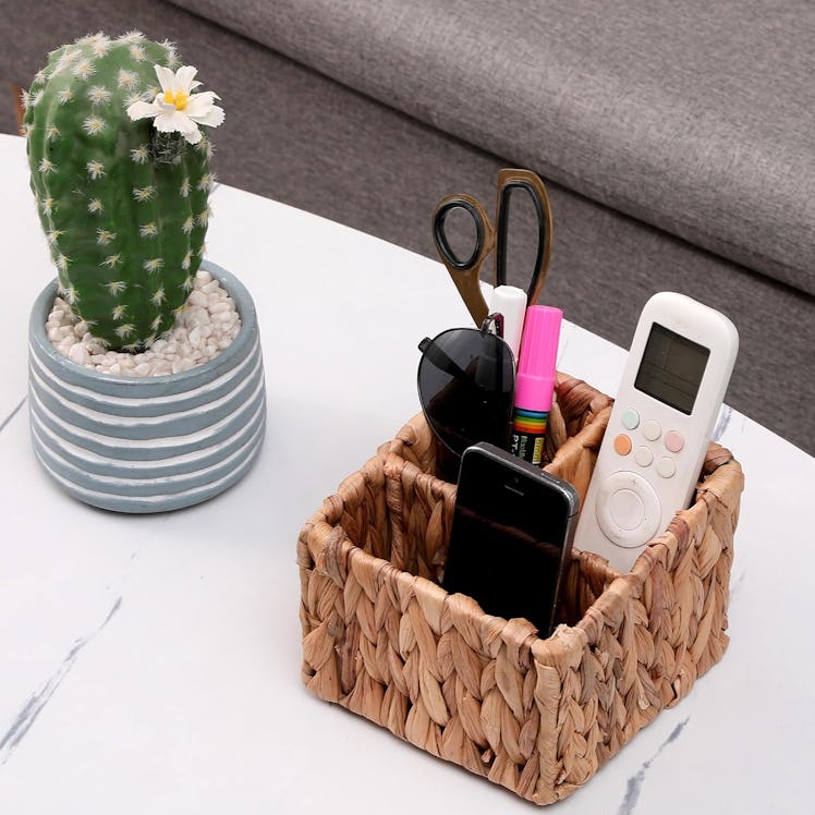LYDWOO8D Wicker Storage Organizer