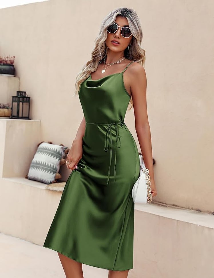 Ekouaer Satin Spaghetti Strap Cowl Neck Midi Dress
