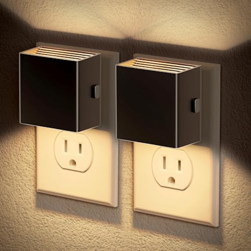 JandCase Automatic Night Lights (2-Pack)