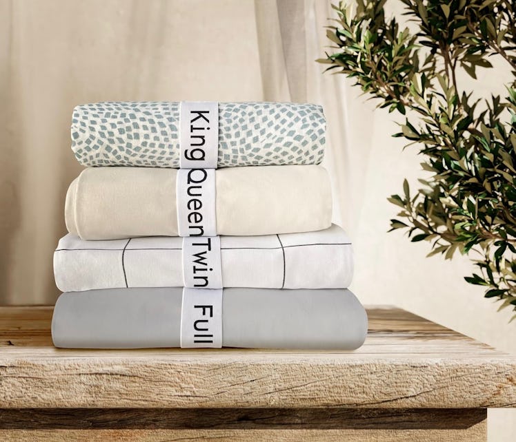 Niagara Bed Sheet Organizer &  Storage Label Bands (8-Pack)
