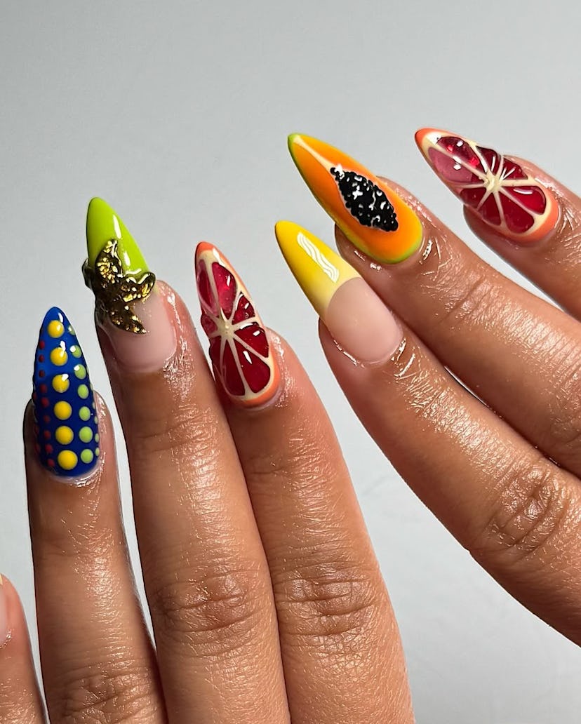 Bold 2025 Snapchat Nails Trend Unveiled