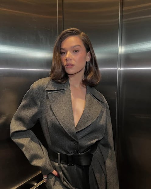 Hailee Steinfeld wedding dress