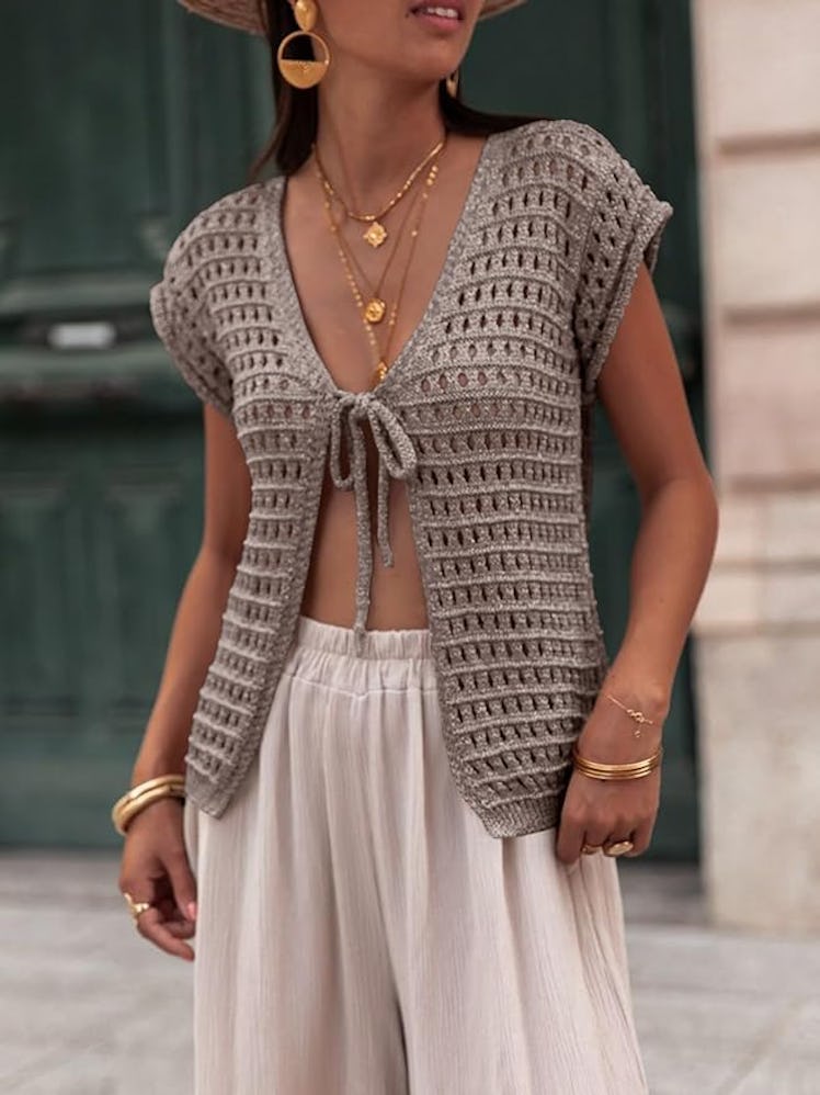 Saodimallsu Tie Crochet Shrug