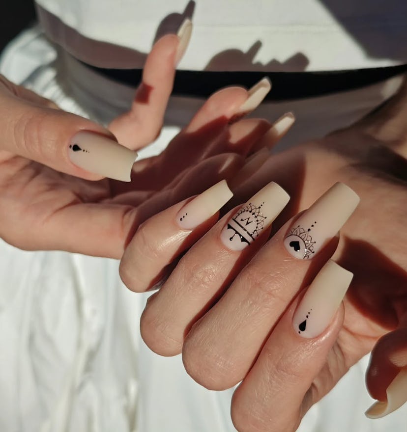 russian manicure inspo