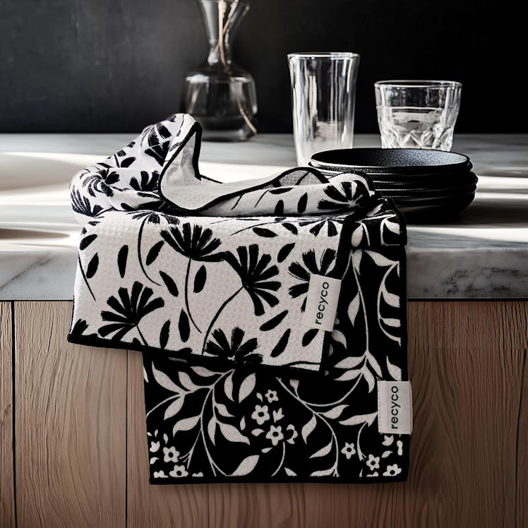RECYCO Waffle Kitchen Towel (2-Pack)