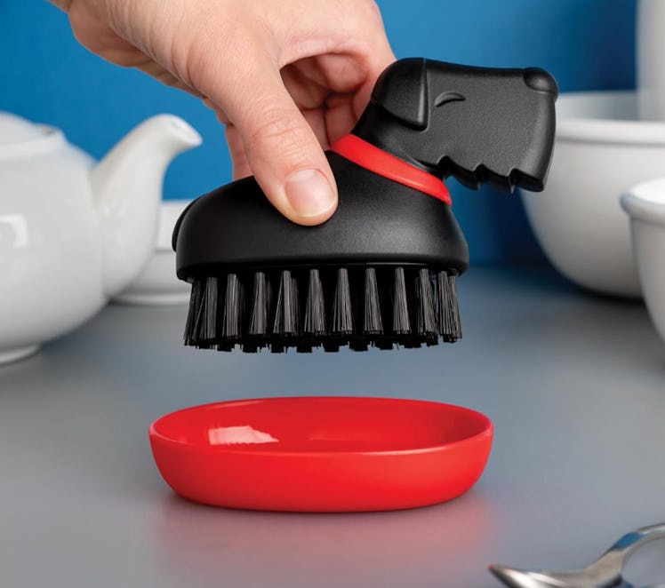 OTOTO Oscar Dog Dish Brush