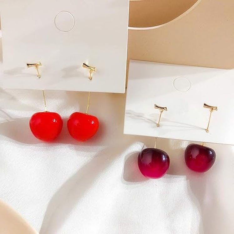 ONEYIM 3D Cherry Drop Earrings (2-Pack)
