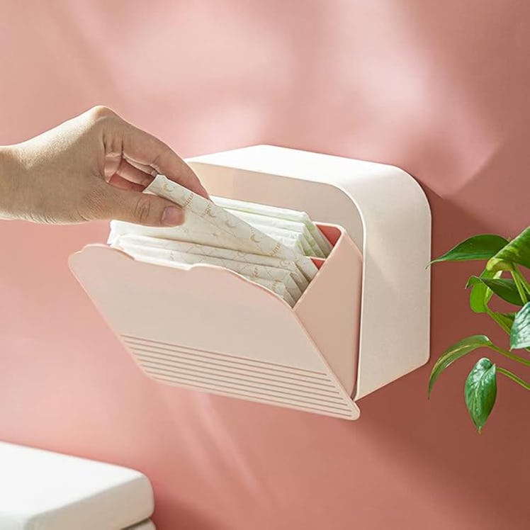 Poeland Wall Mounted Storage Box