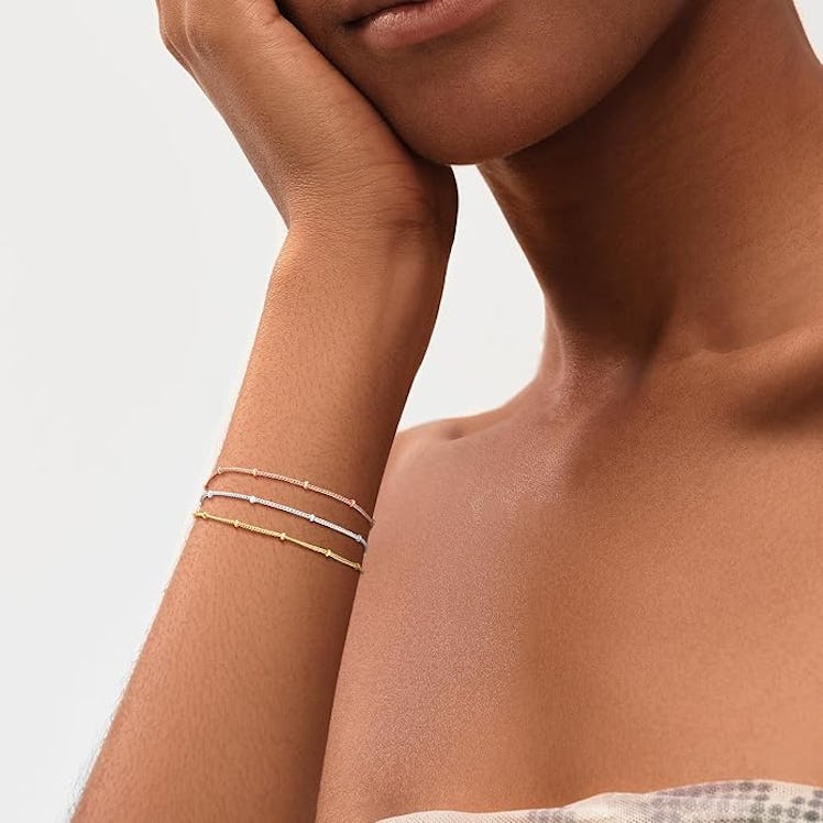 MEVECCO Layered Chain Bead Bracelet 