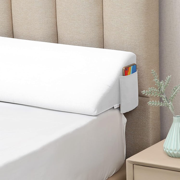 Vekkia Bed Wedge Pillow Gap Filler, Twin Size