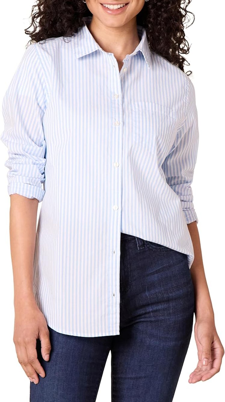 Amazon Essentials Long-Sleeve Button-Down Poplin Shirt