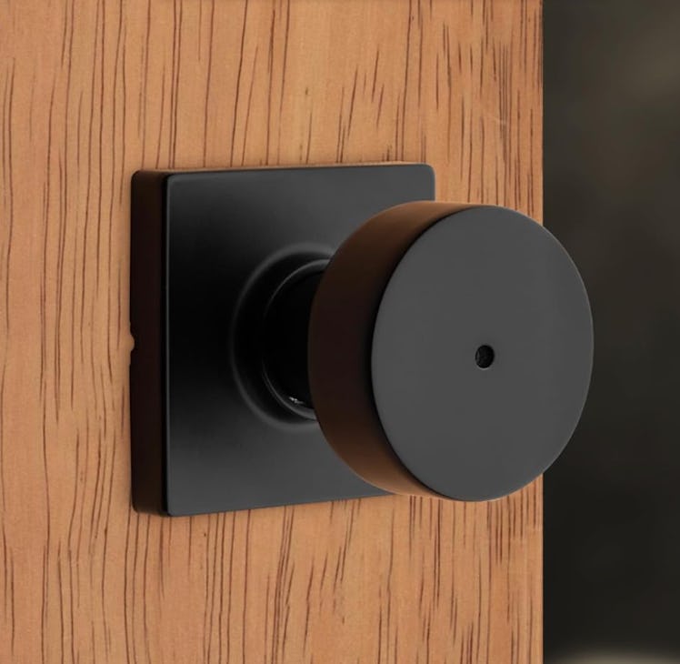 Kwikset Pismo Interior Privacy Door Knob with Lock