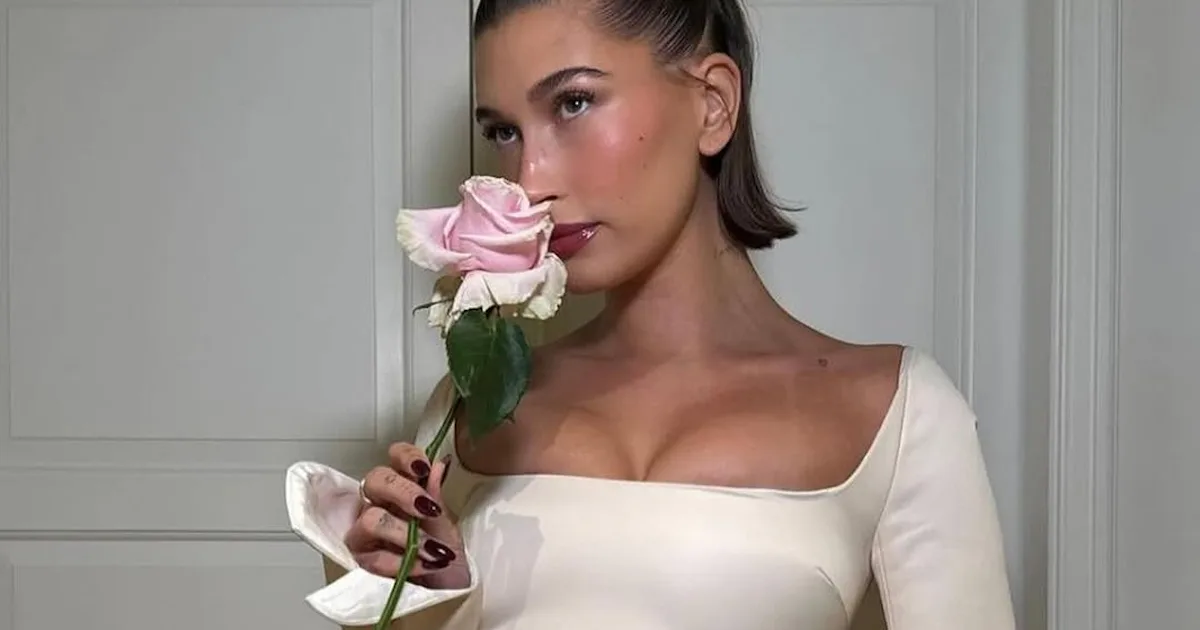 Discount Designer Fashion Platform Bessette Is An It Girl Shopping Secret No More Discount Designer Fashion Platform Bessette Is An It Girl Shopping Secret No More