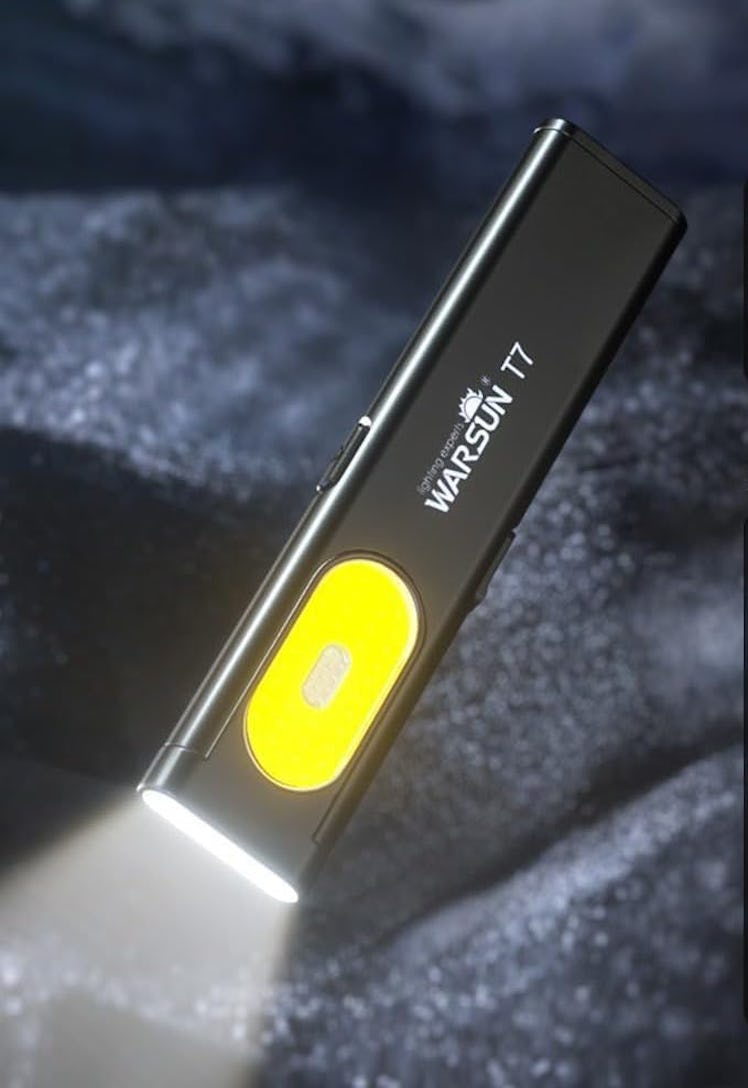 WARSUN Compact Pocket LED Flashlight 