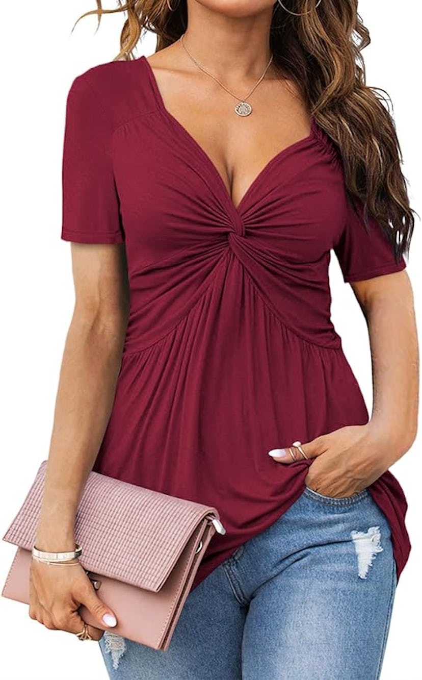 Tankaneo Front Knotted V-Neck T-Shirt