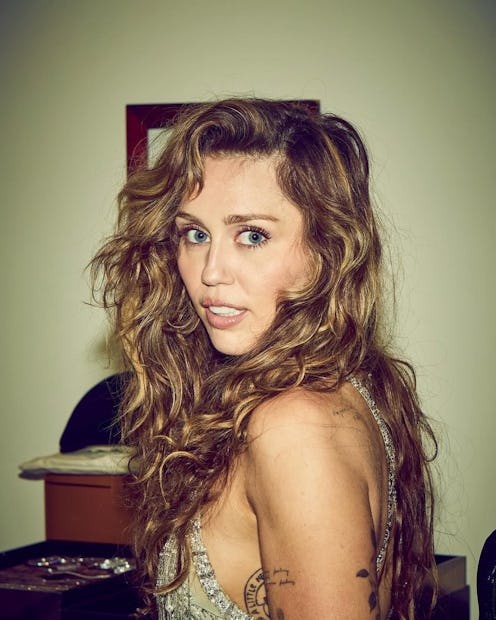 Miley Cyrus Wavy Hair