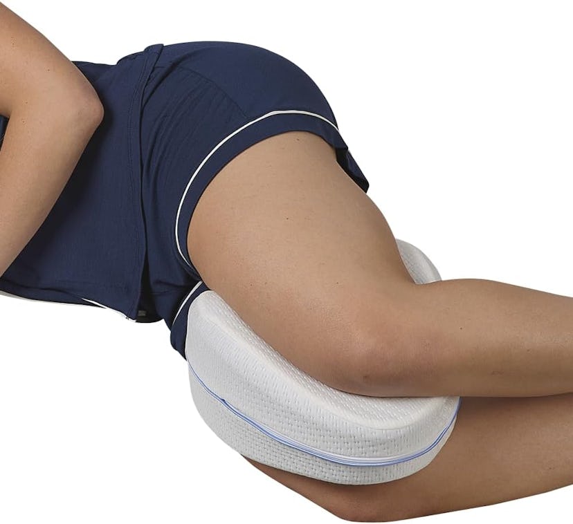 Contour Legacy Leg & Knee Foam Pillow