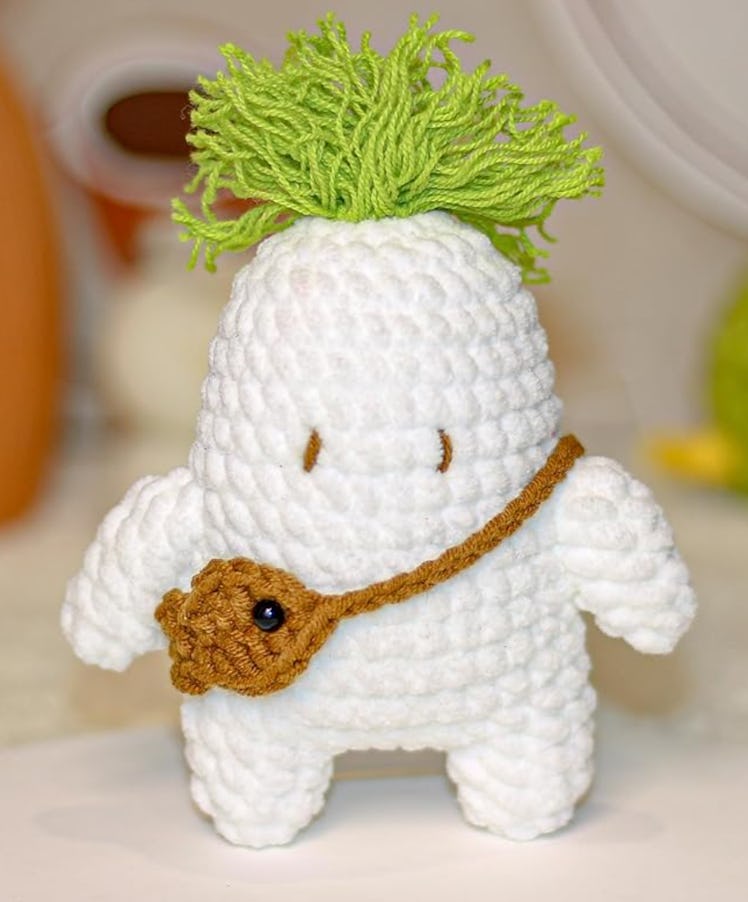 Yaquee Emotional Support Crochet Vegetable