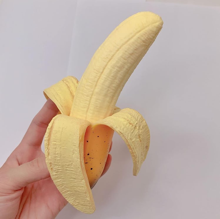 funnysquee Fruit Squeeze Stress Toy