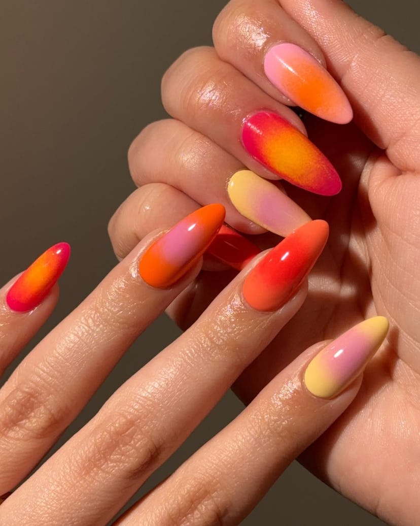 Sunset Beach Nails 2025: Golden Hour Beauty