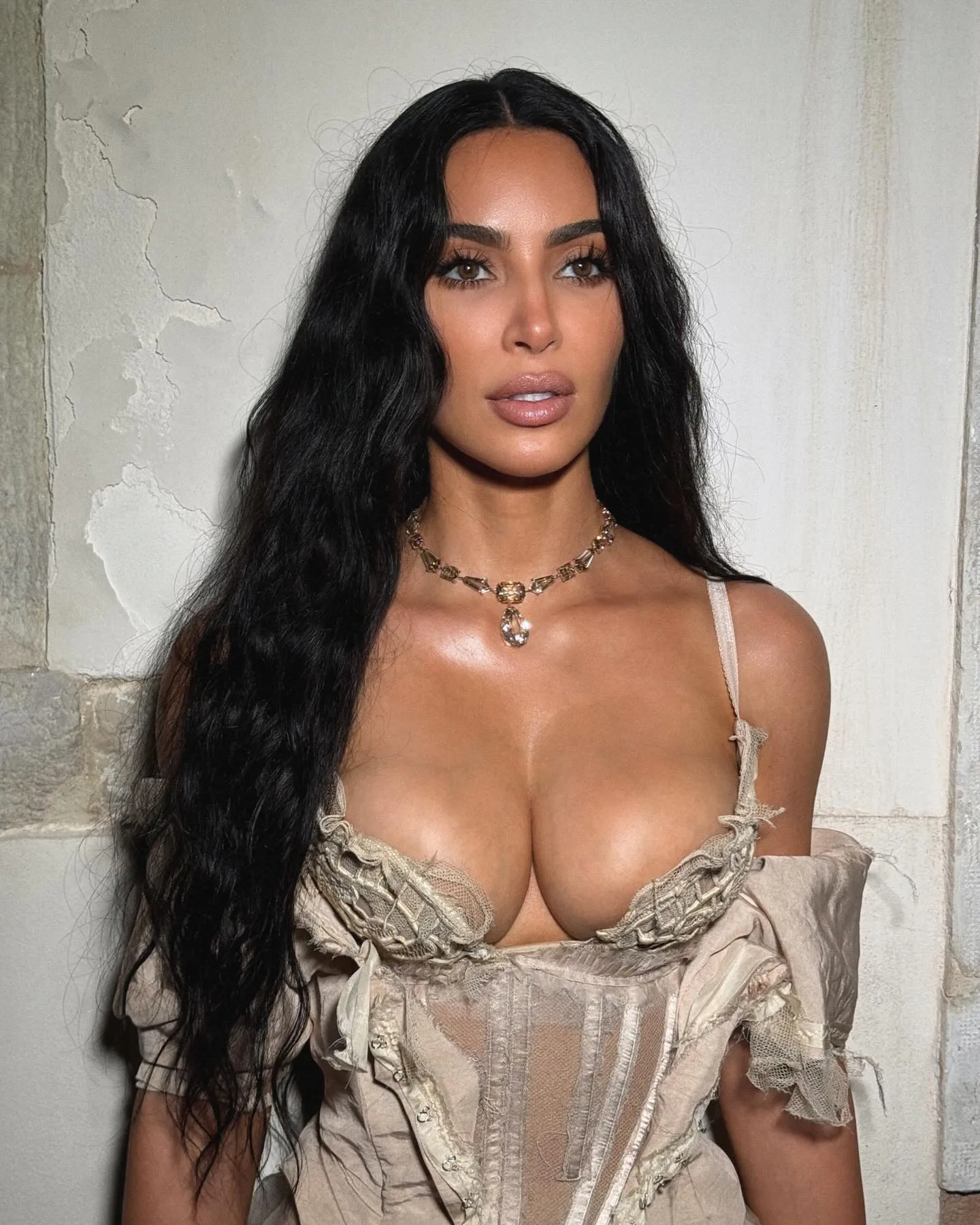 Kim Kardashian's Distressed Corset In Venice Was Hauntingly Gothic