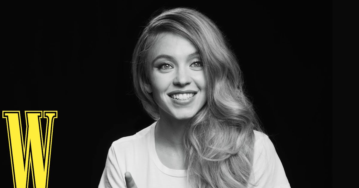 Sydney Sweeney Talks Her First Kiss, 'Euphoria' & Loving HGTV