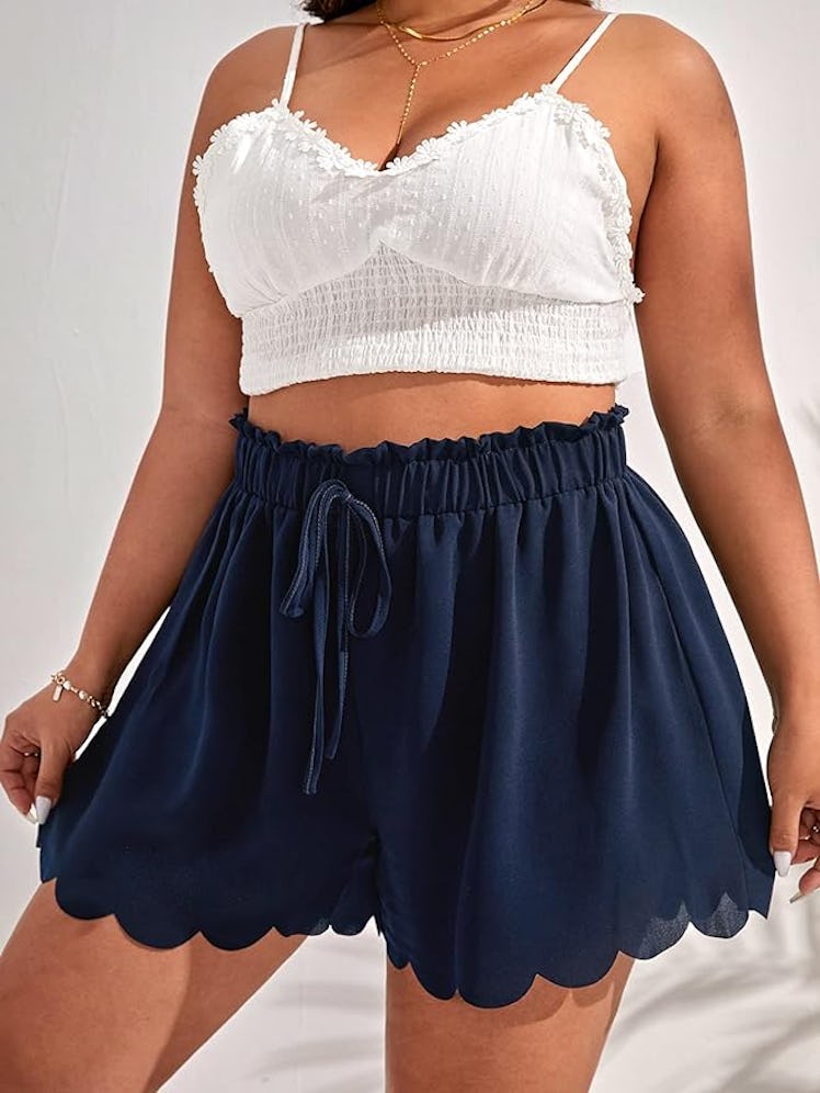 MakeMeChic Scallop Trim Shorts