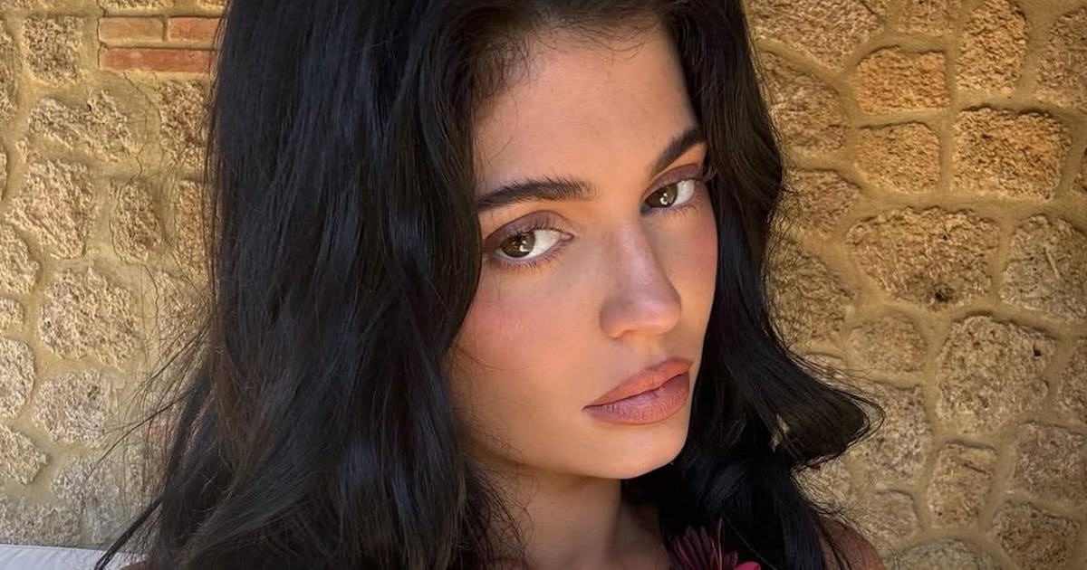 It's Official - Kylie Jenner Exclusively Wears Bikinis Now