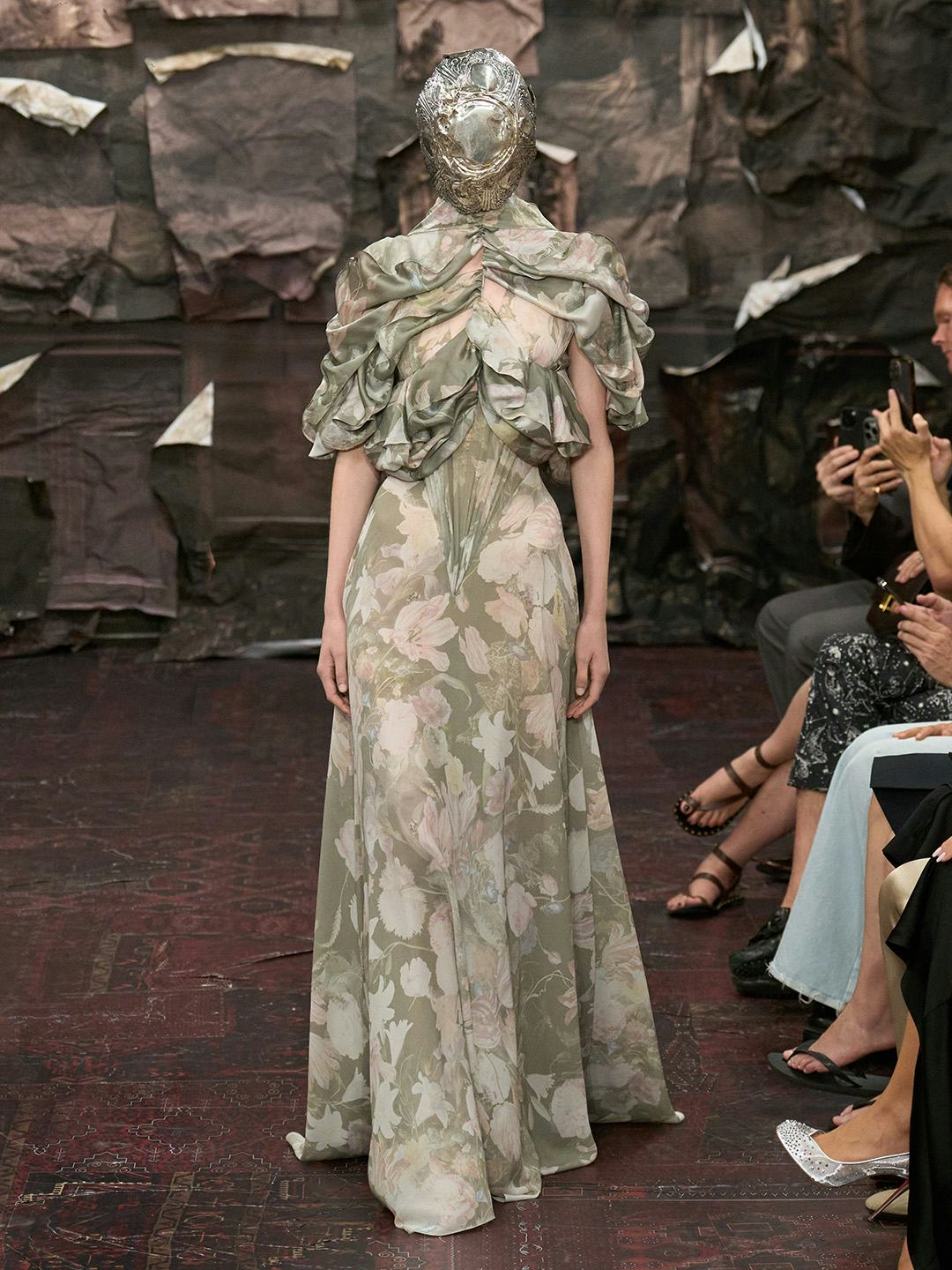 希少❗️新品【A magazine】マルジェラ Martin Margiela A Magazine Curated By Maison Martin Margiela | North East