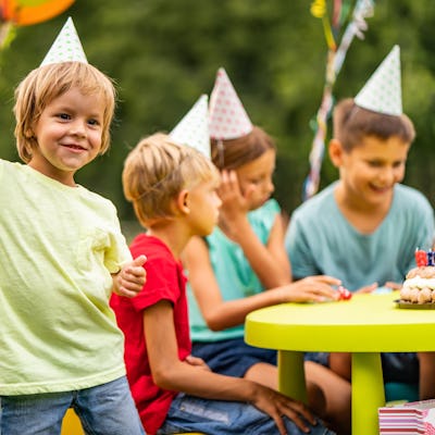 A Mom Wonders If She Was Wrong For Throwing Her Kid A Low-Budget Birthday Party