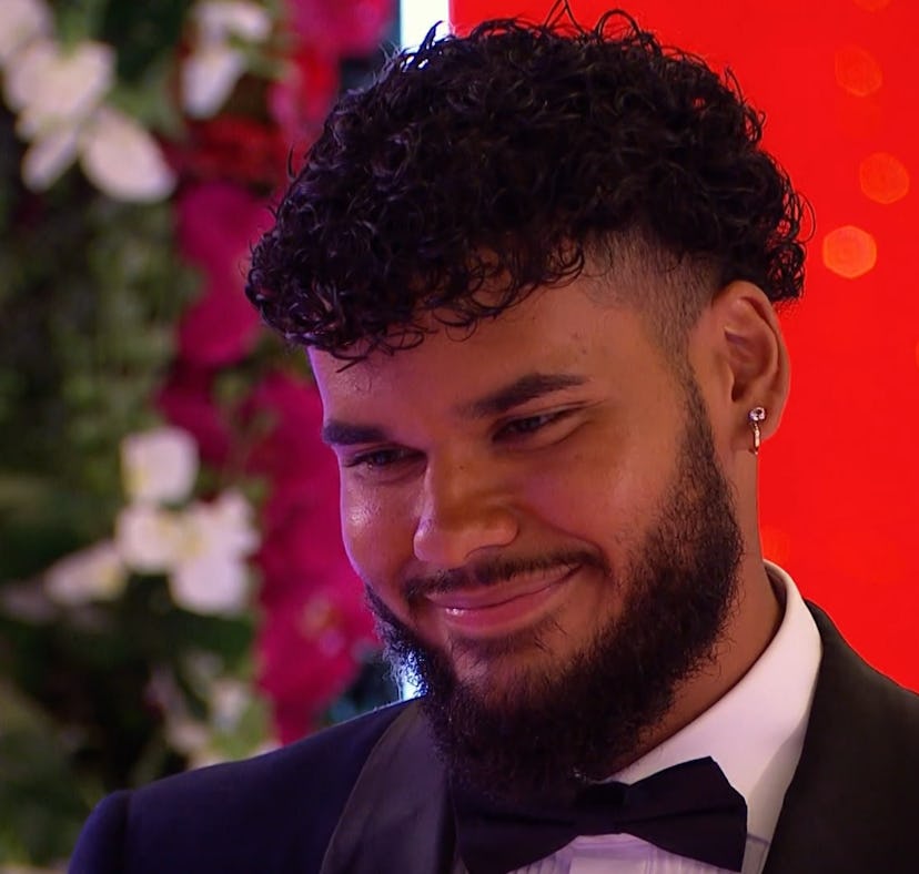 Bryan Arenales slid Bad Bunny lyrics into his 'Love Island USA' Season 7 finale speech.