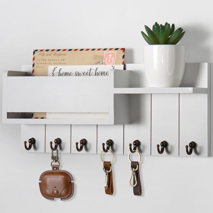 RelaxScene Wall Mount Key Holder 