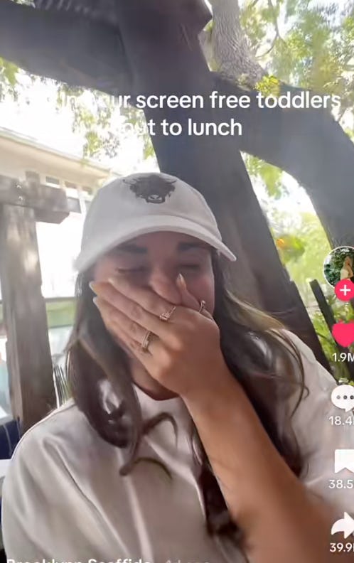 A Woman Responds To "Screen Free Kids" Screaming In A Restaurant