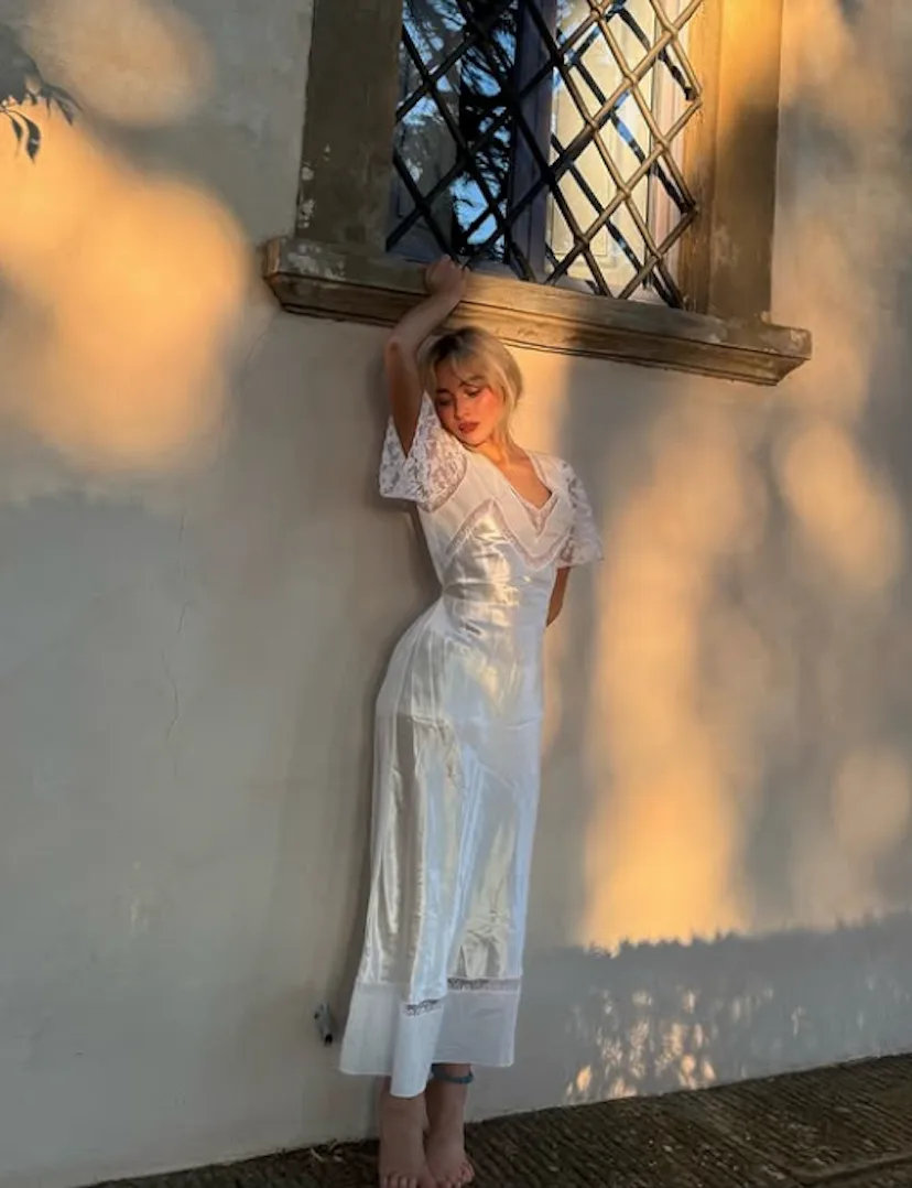Sabrina Carpenter's Summer Style Favorites Are Shoppable Now Sabrina Carpenter's Summer Style Favorites Are Shoppable Now