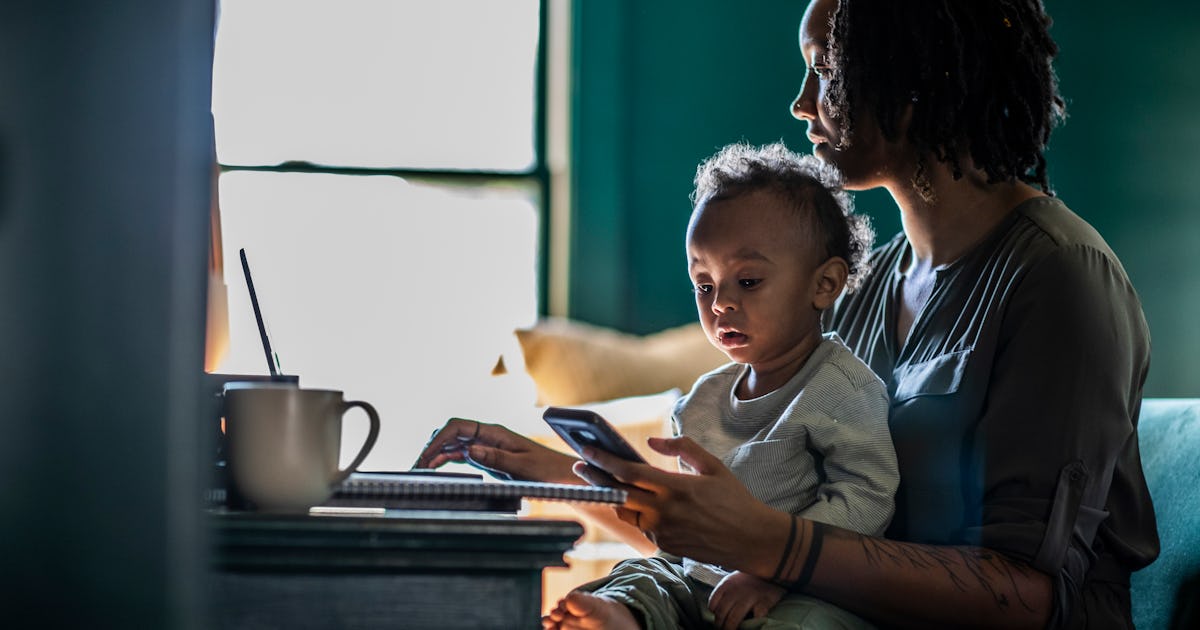 "The Motherhood Penalty" Is Real, & It Starts Before You Even Give Birth