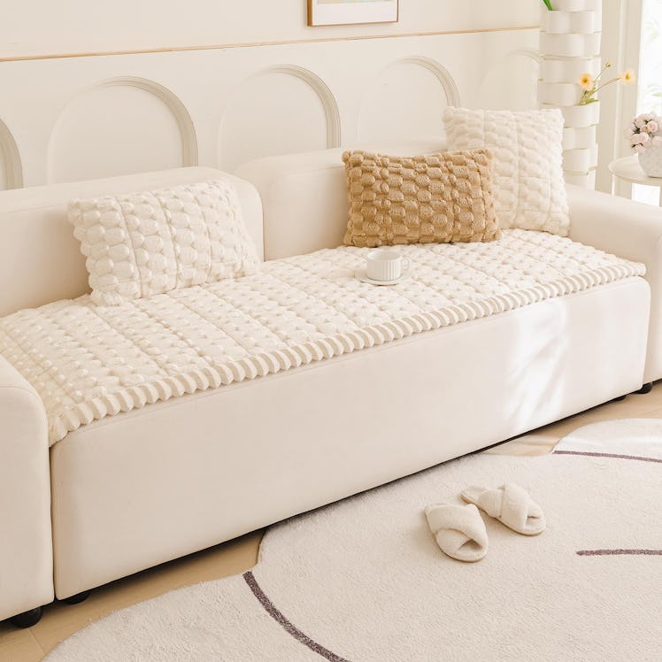 Tiwwie Couch Cover