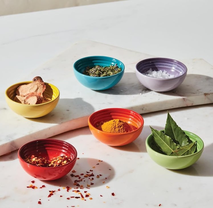 Le Creuset Stoneware Pinch Bowls (6 Pieces)