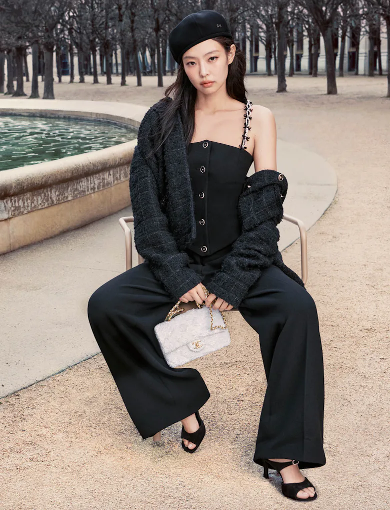 chanel fall/winter pre collection campaign 2025/26 jennie