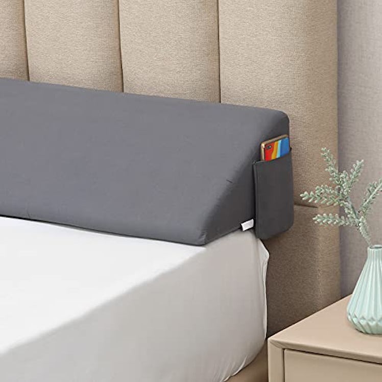 Vekkia Bed Wedge Pillow
