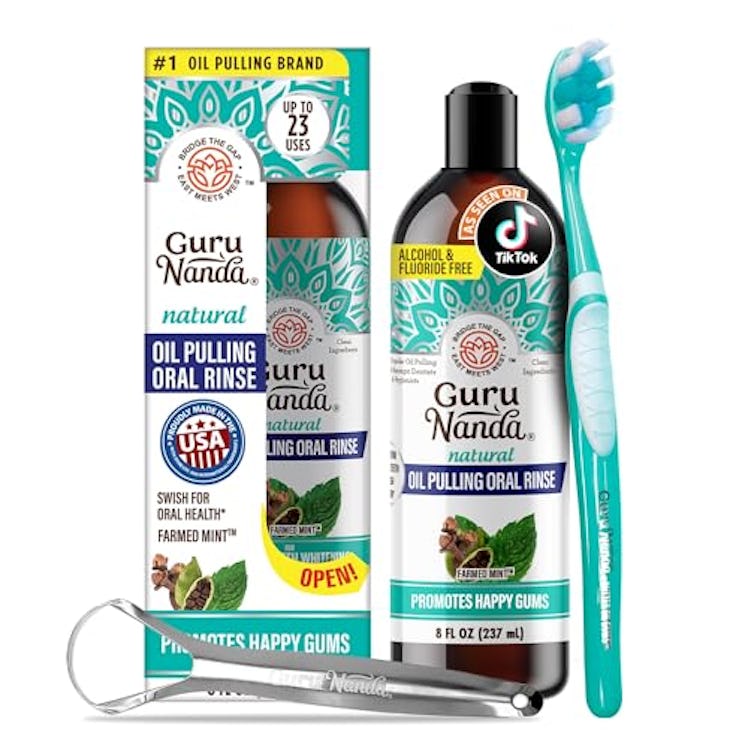 GuruNanda CocoMint Oil Pulling Mouthwash for Complete Oral Hygiene, 7 Essential Oils & Vitamins for ...