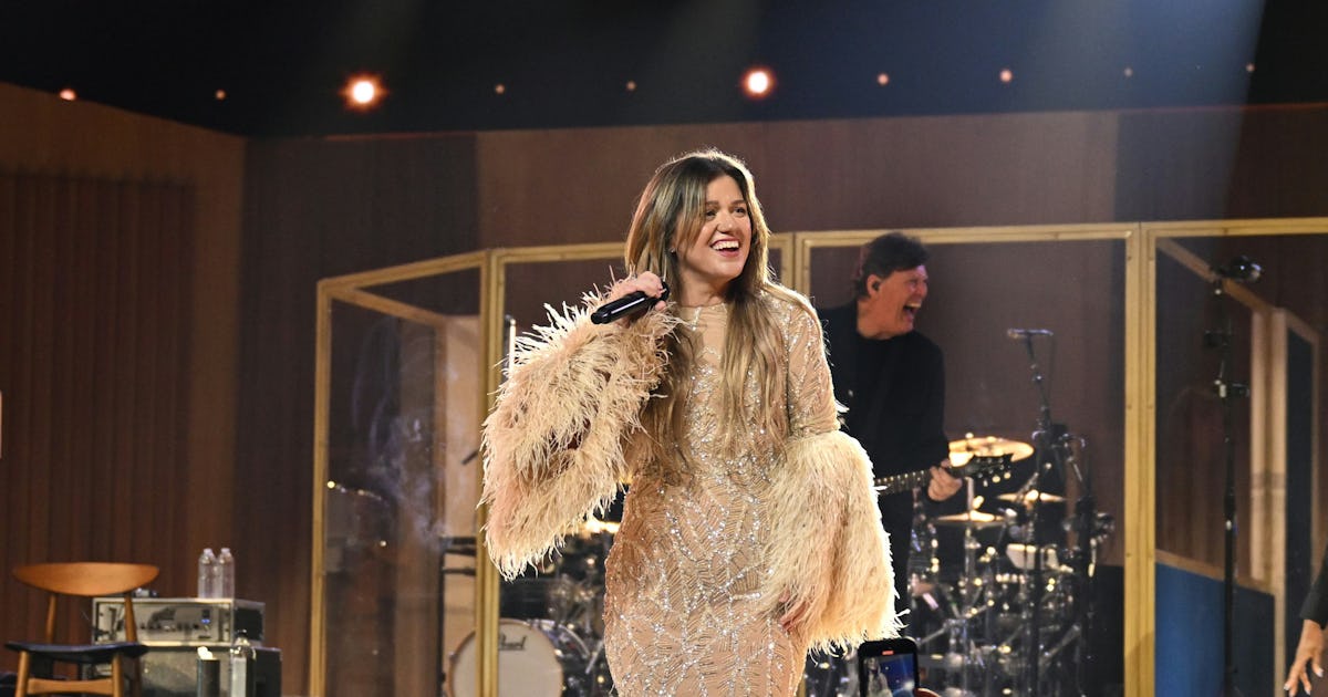 Kelly Clarkson's Las Vegas Residency May Be Her Most Intimate Show Yet