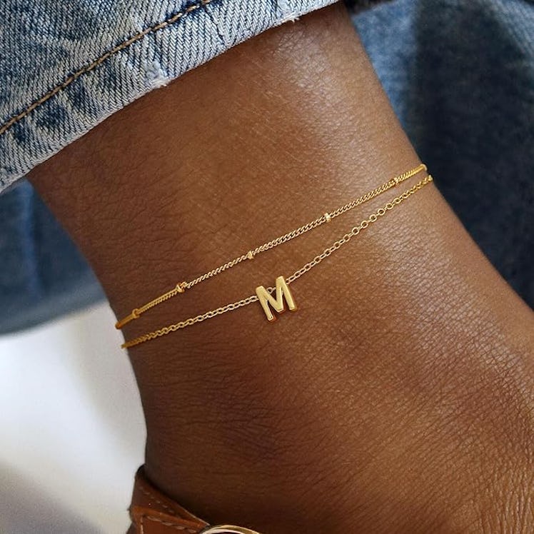 Turandoss Gold Initial Ankle Bracelet