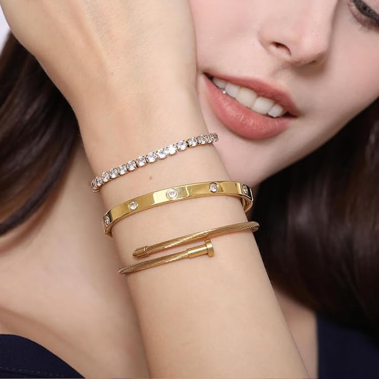 A D. ALLEN & DANMI Flexible Bangle Set (3-Pack)