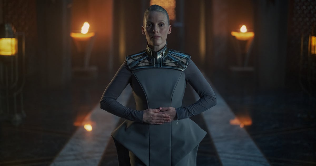 Apple's Biggest Sci-Fi Epic Just Dropped A Shocking Canon Twist